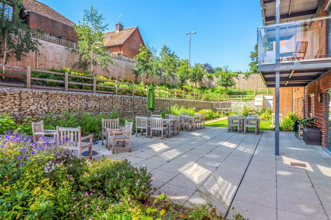 Flat for sale in The Dean, Alresford