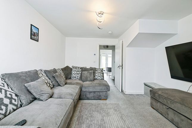 11, Smew Road, Nottinghamshire photo 3