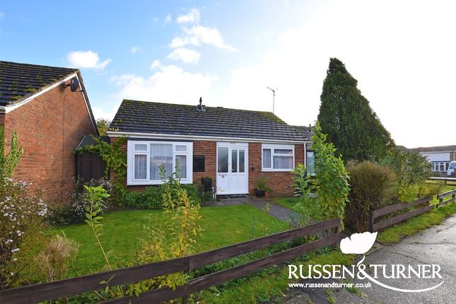 Thumbnail Bungalow for sale in Kingcup, King's Lynn
