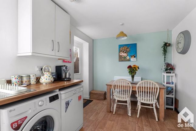 1, Geston Place, Tewkesbury photo 4