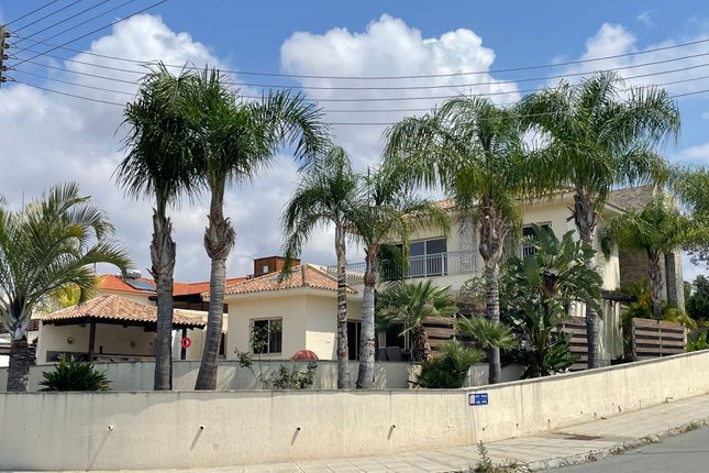 Thumbnail Villa for sale in Paramali, Limassol, Cyprus