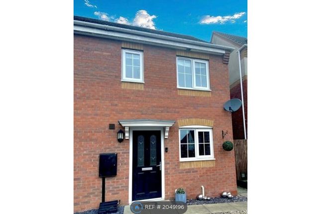 Thumbnail Semi-detached house to rent in Forsythia Close, Bedworth