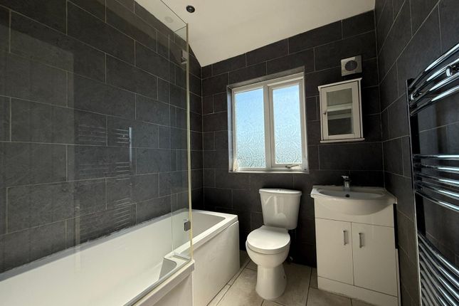 238, Bawtry Road Tinsley, Rotherham photo 5