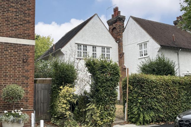 164, Hampstead Way, London photo 3
