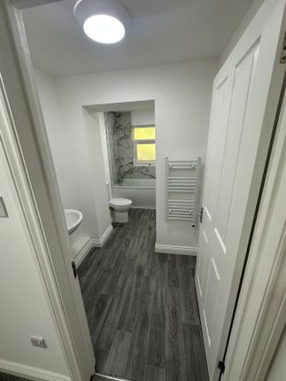 Flat 6, Chippenham photo 4