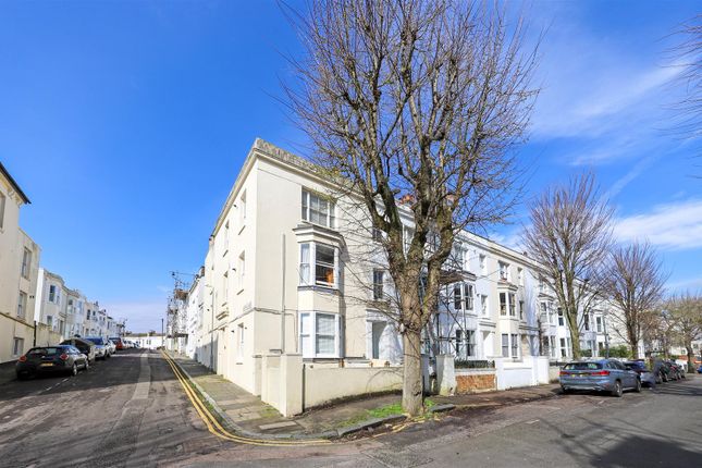 Nicholas James Buckingham Rd Front1.Jpg