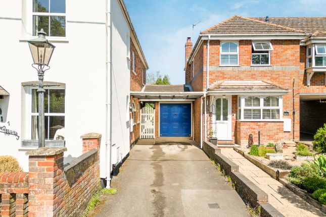 1, Wick Road, Wigginton, Tring photo 3