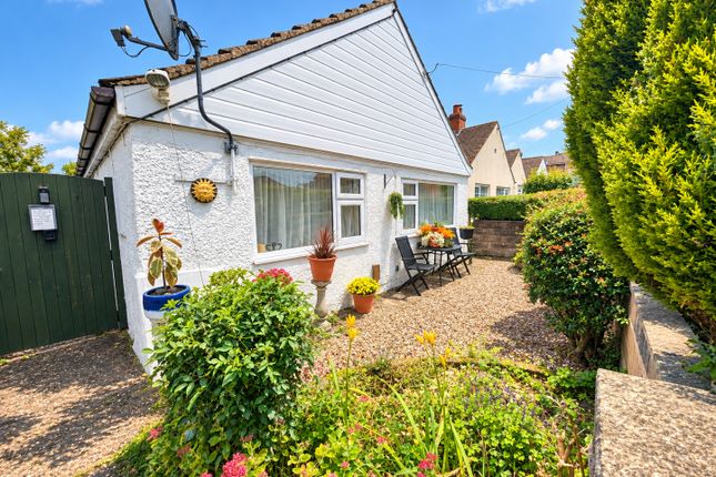 2-bed bungalow on 13, Foxlands Close, Staffordshire, £190,000