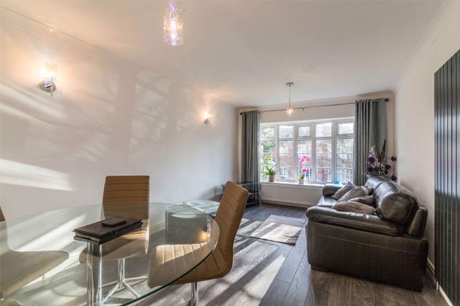 23, Thoresby Court, Nottingham photo 2