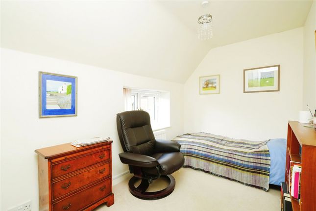 Terraced house for sale in Sylvester Close, Burford