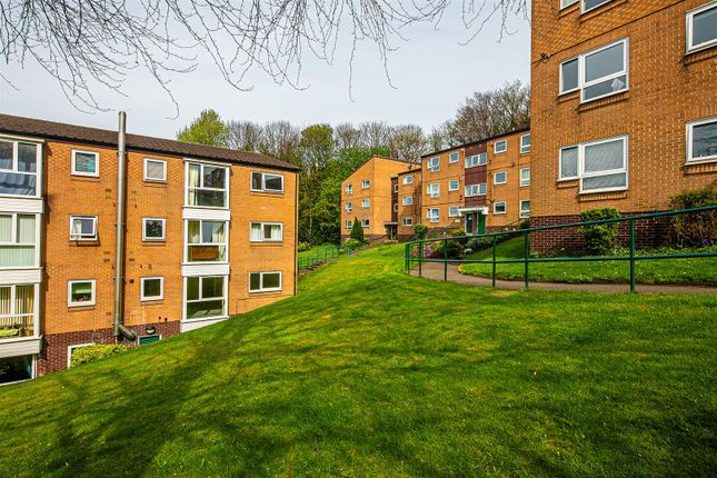 Flat for sale in Porter Brook View, Sharrow Vale