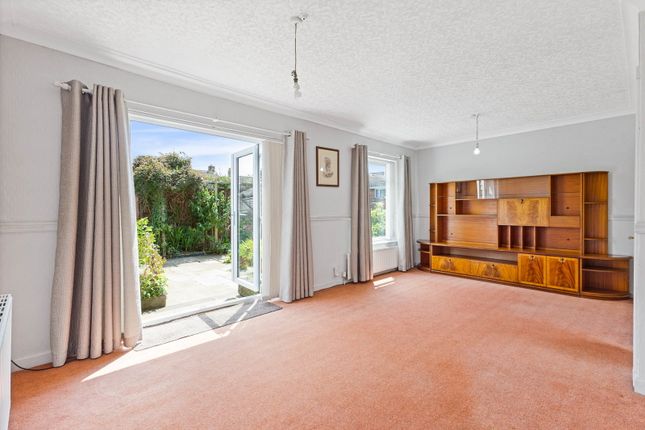24, Hallgarth Road, Pontefract photo 4