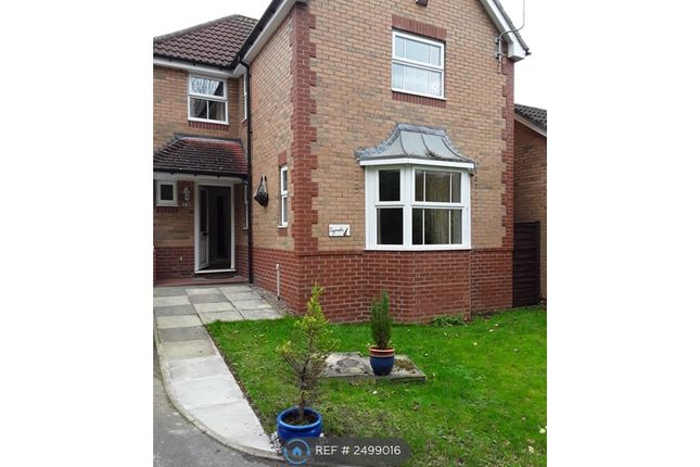 Inbuilt Single Garage To The Left