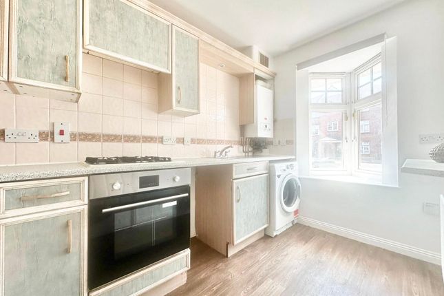 61, Garrison Close, Hounslow photo 4