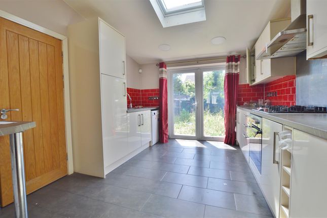 5, Mallard Drive, Cippenham photo 3