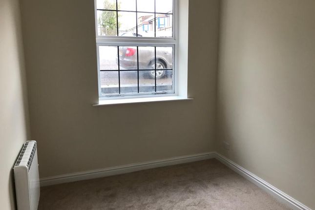 Flat to rent in Bank Street, Coleford