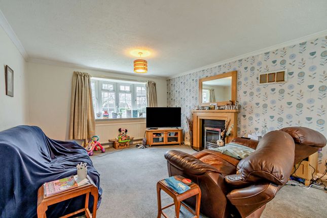 21, Pennine Close, Oadby photo 4