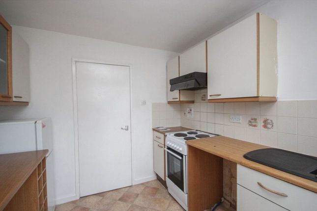 252, Woodway Lane, Coventry photo 5