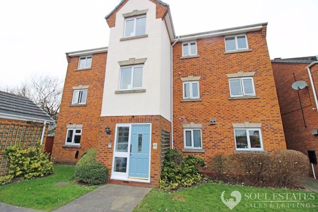 Flat for sale in Mytton Grove, Tipton