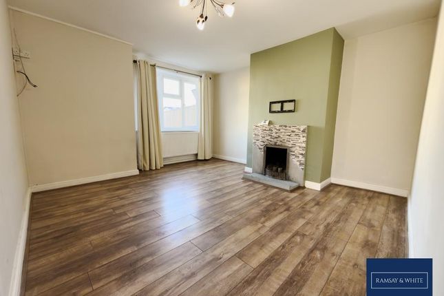 48, Trefelin, Aberdare photo 4
