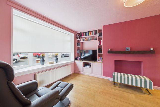 23 Monroe Drive, Uddingston photo 2