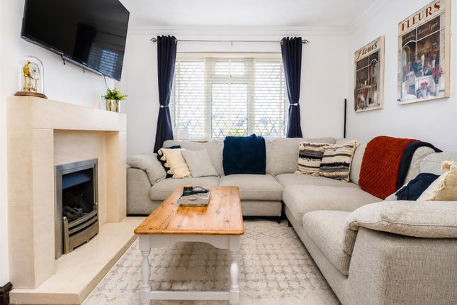 2, Alanbrooke Road, Colchester photo 2