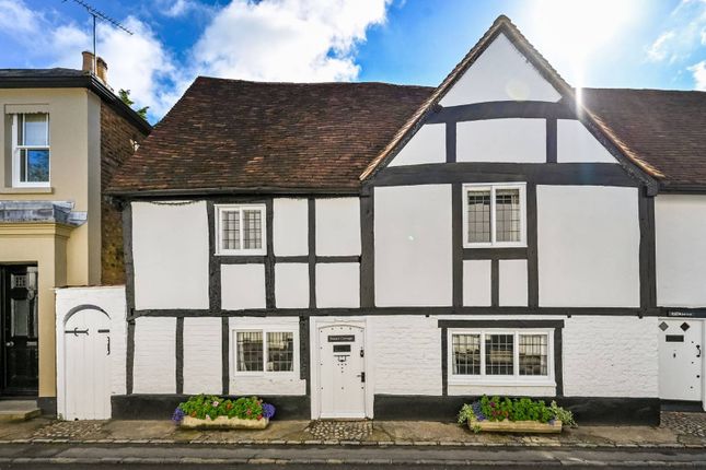 Thumbnail Cottage for sale in High Street, Bray, Maidenhead