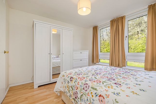 Flat for sale in Clarence Gardens, Glasgow