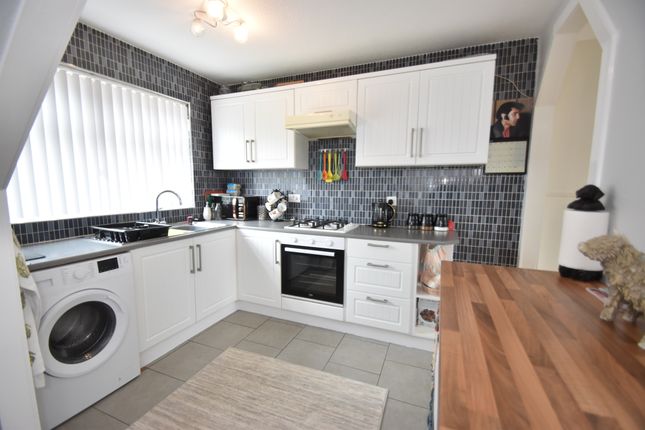 88, Lenzie Avenue, Livingston photo 4