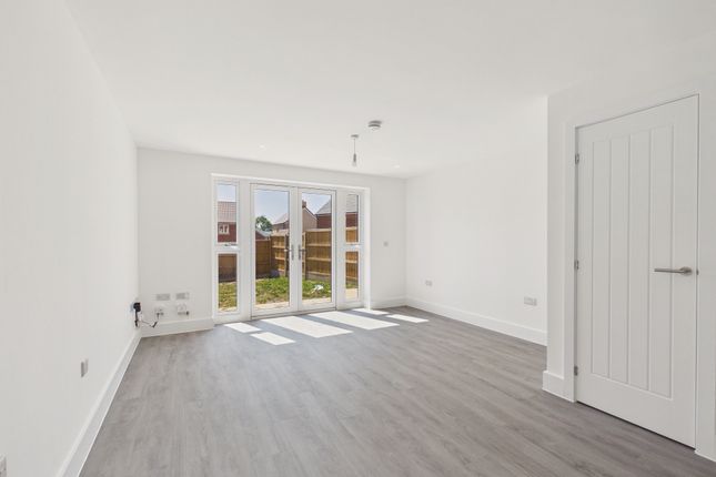 4, Cowslip Lane, Downham Market photo 3