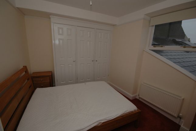 Flat 3, 10, Pier Street, Aberystwyth photo 4