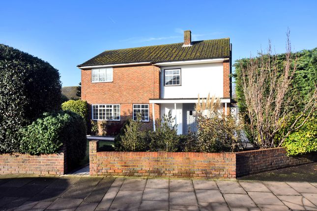 79, Nightingale Road, Hampton photo 2