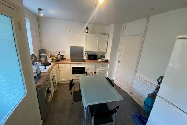 Thumbnail Property to rent in Brereton Close, Norwich
