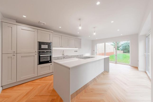Chestnut House, Waterloo Road, Cranbrook photo 4