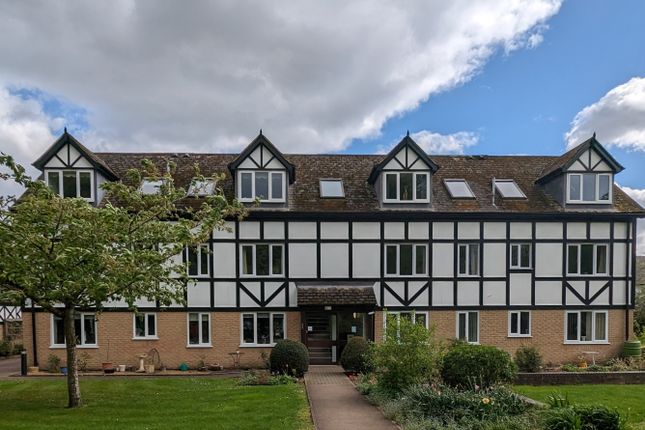 Flat for sale in West Street, Godmanchester, Huntingdon