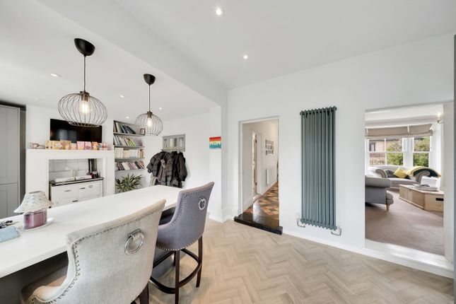 Vine Cottage, High Street, Huntingdon photo 4
