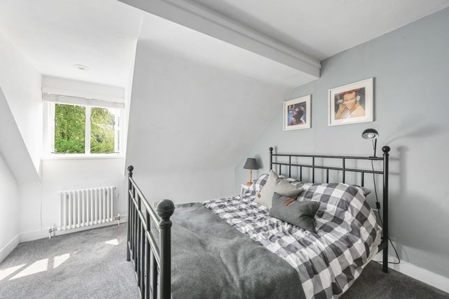 Pine Cottage, Crowborough photo 4
