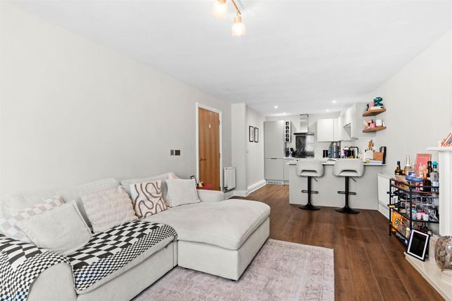 1 Montague House, Guild Street, Stratford-Upon-Avon photo 4