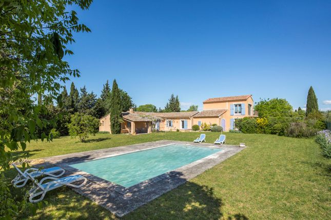 Thumbnail Villa for sale in St Remy De Provence, Bouches-Du-Rhône, Provence-Alpes-Côte D'azur, France