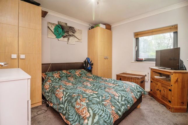 Flat for sale in High Street, Shoeburyness, Southend-On-Sea, Essex