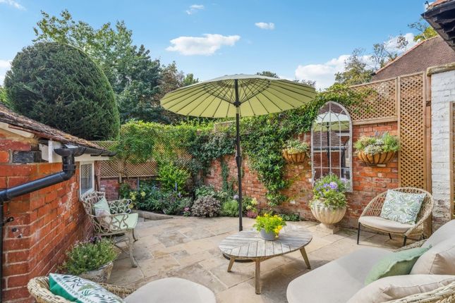 Hill Cottage, Henley Road, Marlow photo 3