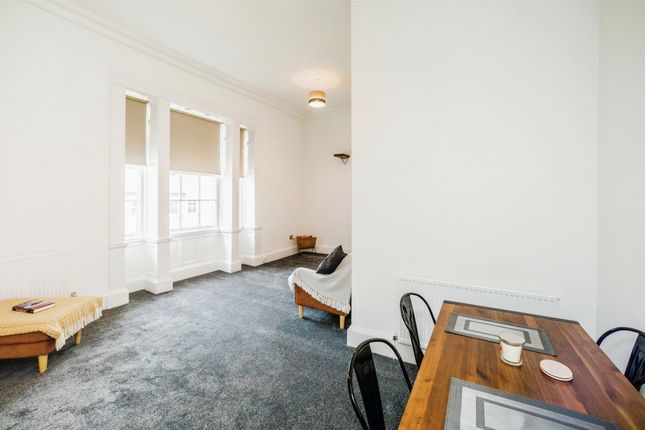 Flat for sale in Hanover Square, Leeds