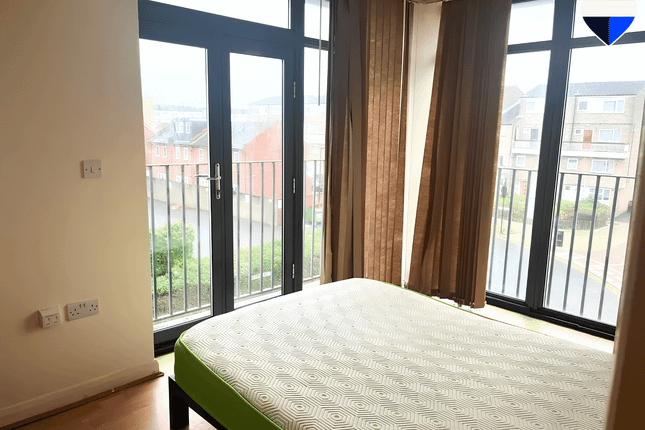 Flat 10, Zurich House, 6, Hatfield Road, London photo 3