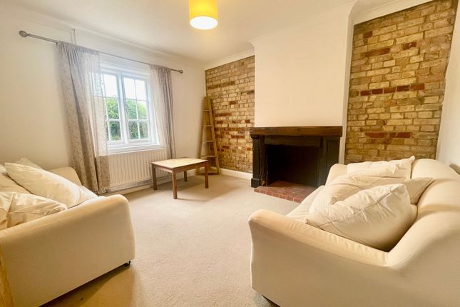 1 Burloes Cottages Newmarket Road, Royston photo 3