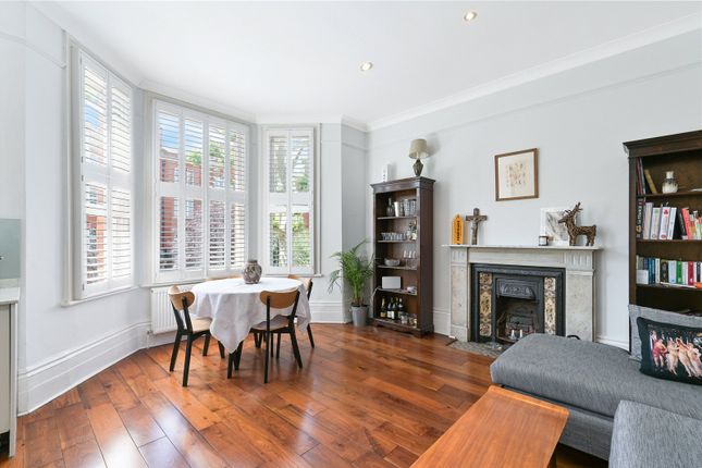 Flat 2, 236, Randolph Avenue, London photo 2