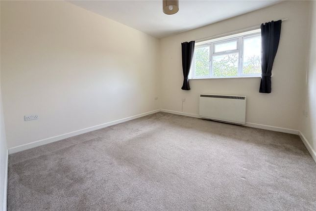 Flat 5, 9, Avonfield Avenue, Bradford photo 2