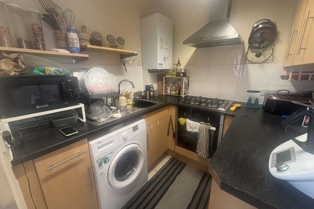 18, Findlay Way, Milton Keynes photo 4