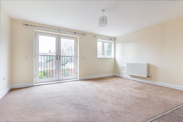 Flat for sale in White Ladies Close, Worcester
