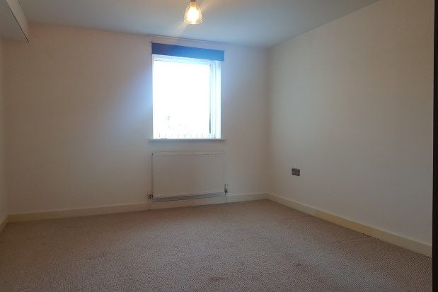 Flat to rent in Longstone House, St. Ives