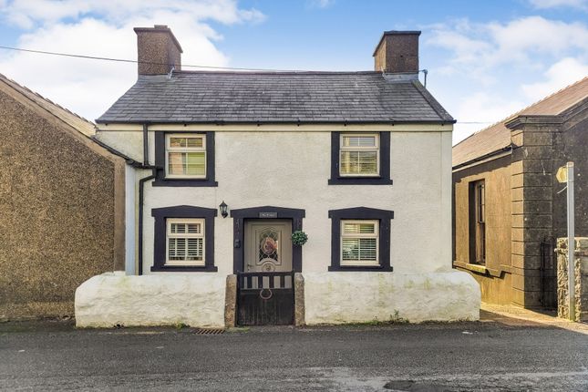 Thumbnail Cottage for sale in Ty Croes, Llithfaen, Pwllheli, Wales